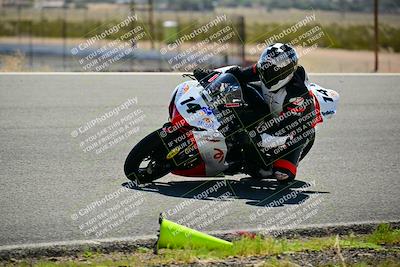 media/Apr-13-2025-TrackXperience (Sun) [[fb1ef998a6]]/Level 2 (Intermediate)/Turn 8 (Session 3)/